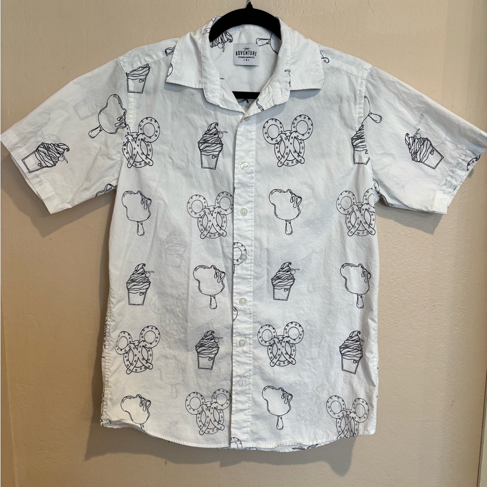 Men’s White Button Up with Black Disney Foodie Icons Size S